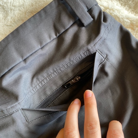 ⭐️SOLD⭐️Lululemon Commission 9” Classic Short (Warpstreme) - Picture 7 of 8